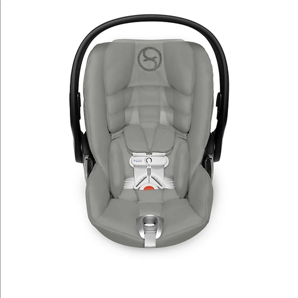 NEW IN BOX  Cybex Platinum Cloud Q infant car seat with SensorSafe technology
